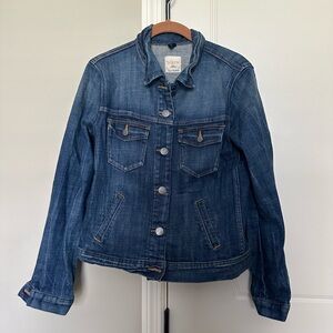 BOGO 🎉 J Crew Jean Jacket